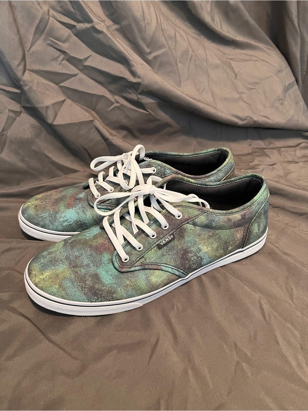 Vans Low-Top Sneakers in Teal Green Marble Print